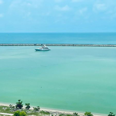 New Seaview Families Suite - Breezy Blue Куала-Тренгану Екстер'єр фото