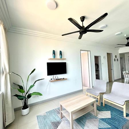 New Seaview Families Suite - Breezy Blue Куала-Тренгану Екстер'єр фото